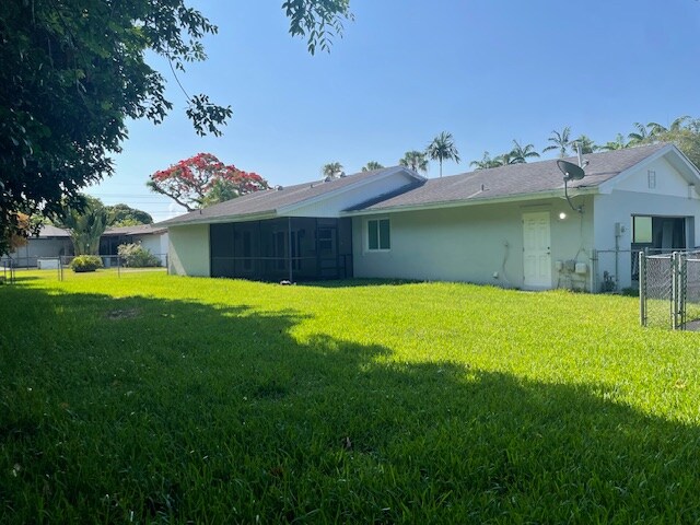 Building Photo - 8765 SW 176th St