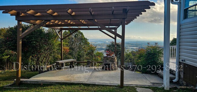 Building Photo - Stunning River & Mountain Views in South Pittsburg, Tennessee