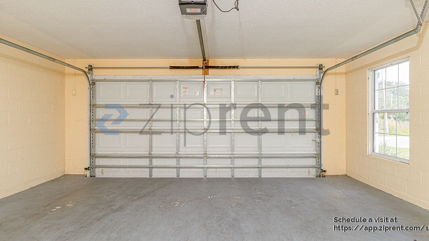 Building Photo - 5354 Pebble Beach Dr