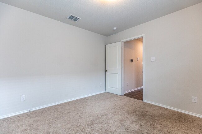 Building Photo - 29517 Spring Copper