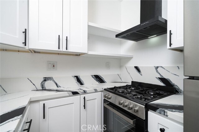 Building Photo - 14255 Long View Dr