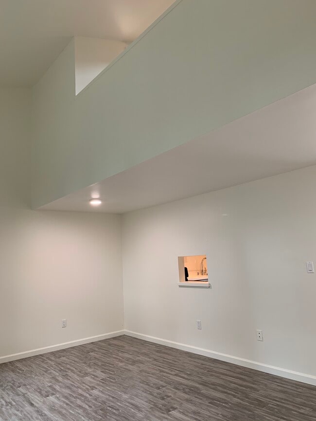 Building Photo - 19309 40th Ave W