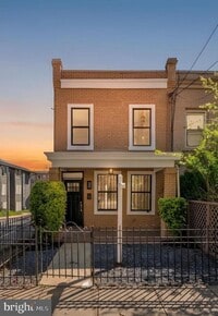 Building Photo - 1845 Corcoran St NE