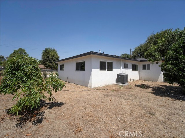 Building Photo - 13173 McKinley Ave