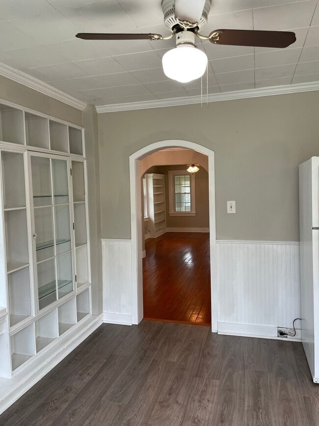 Building Photo - 1700 Riverside Ave