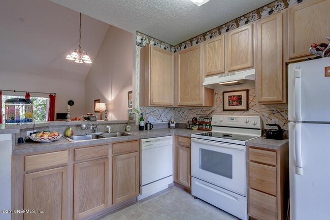 Building Photo - 1816 Cross Pines Dr