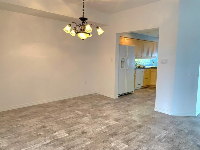 Building Photo - 200 Harbor Walk Dr