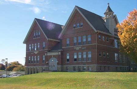 new glarus school house apartments