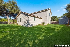 Building Photo - 1452 Lakeview Dr