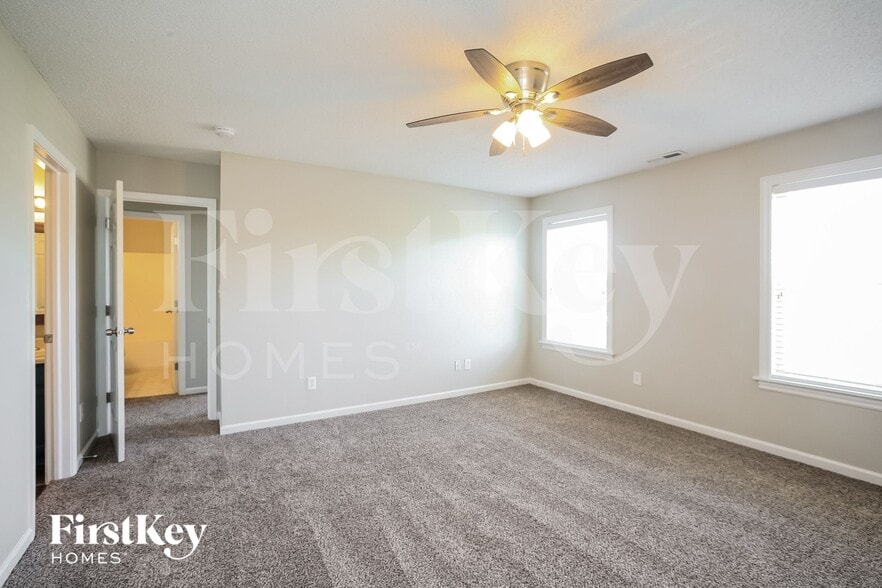 Building Photo - 3825 Gray Heather Ln