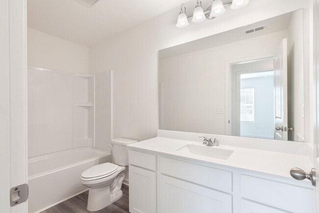 Building Photo - 3531 Cardinal Dr