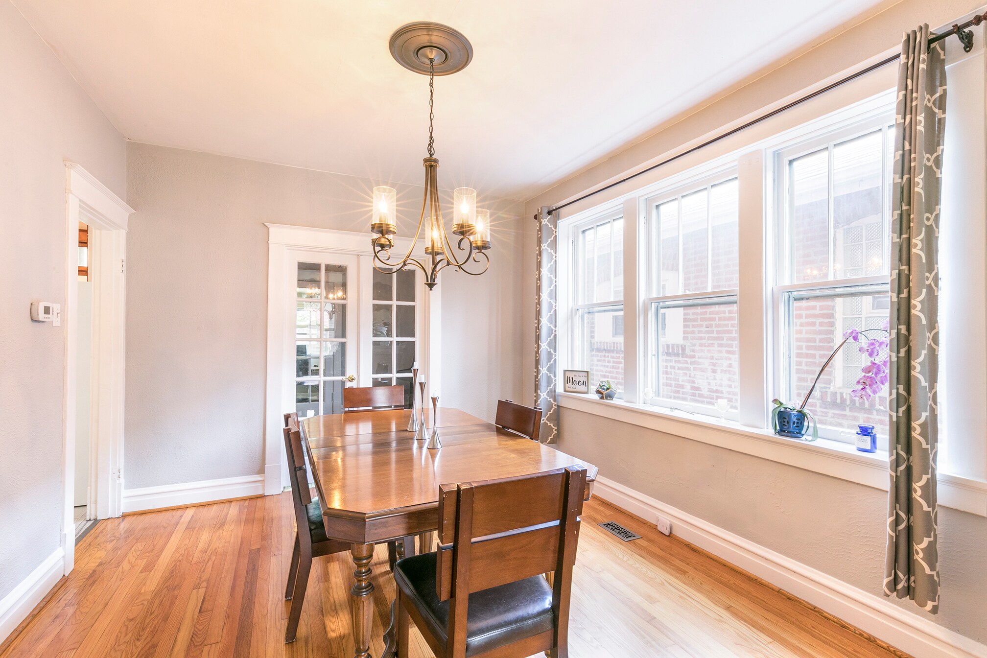 Dining room - 4945 Delor Street