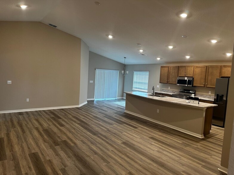 Building Photo - 1391 Mountain Flower Ln