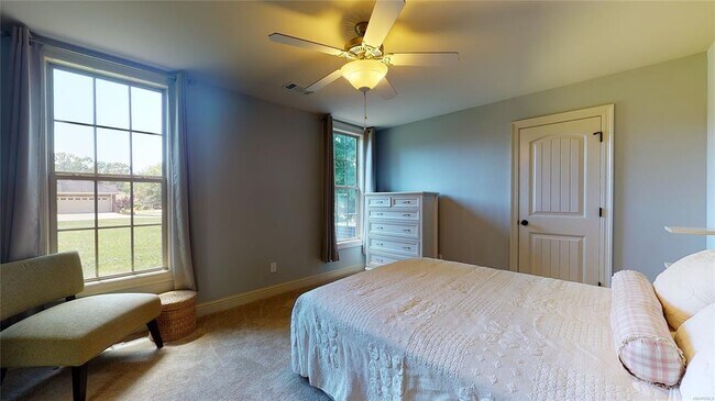 Building Photo - 9131 Thetford Way