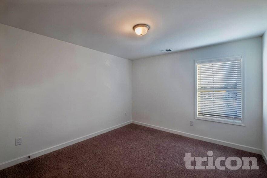Building Photo - 181 East Ridge Way Woodstock GA