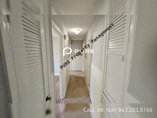 Building Photo - 364 Holly Ave