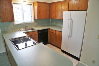 Building Photo - 1821High