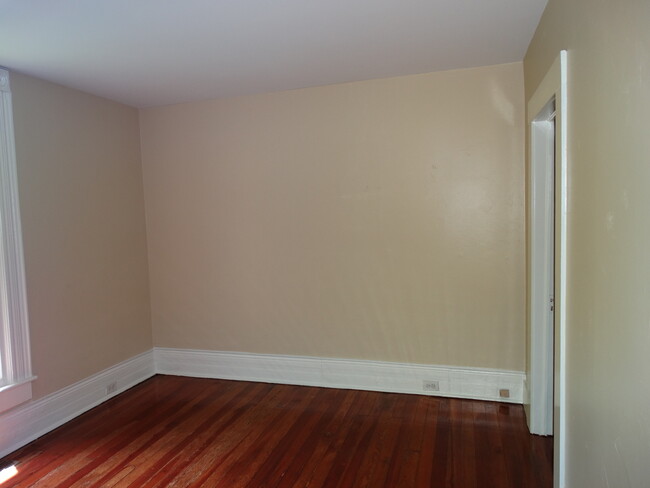Building Photo - Welcome Home!