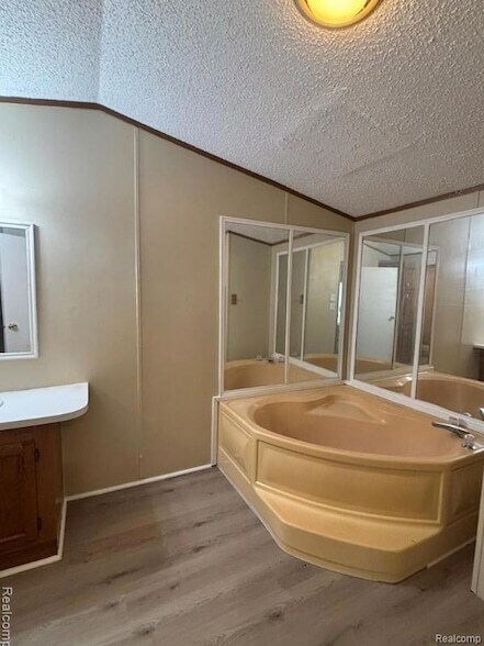 Building Photo - 1478 Coachlight Ct