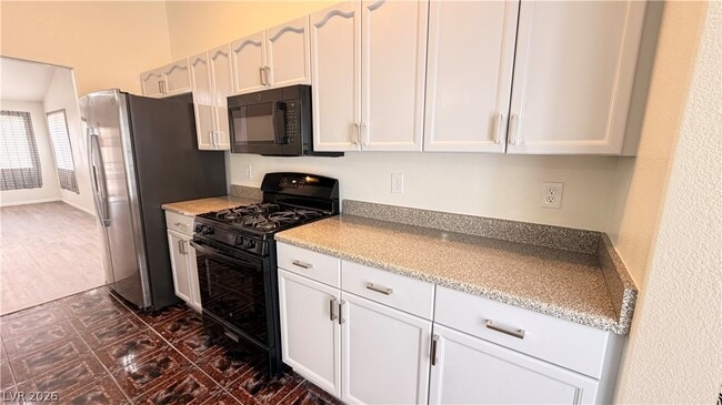 Building Photo - 6263 Dalbergia Ave