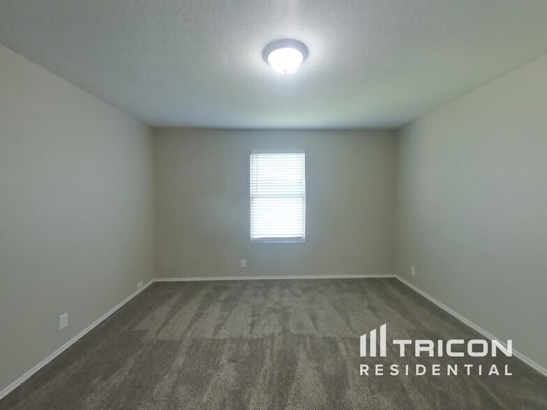 Building Photo - 6831 Freedom Ridge