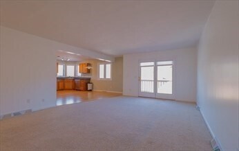 Building Photo - 2 Pine Grove Dr