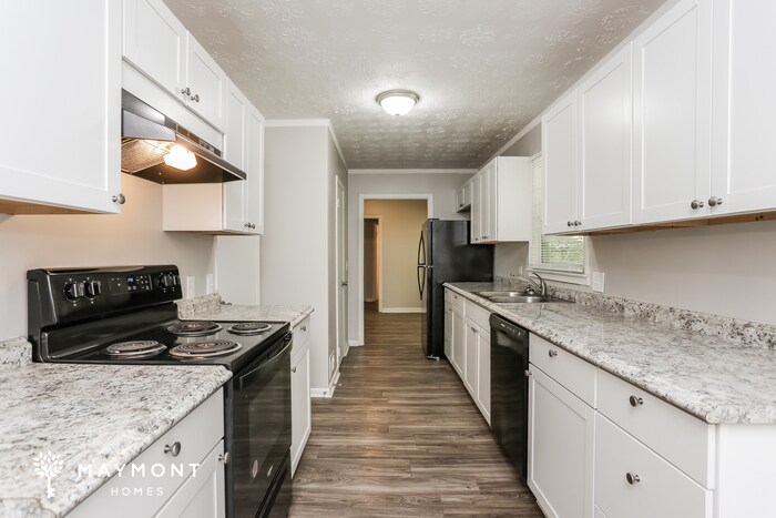 Building Photo - 229 Green Acre Ln