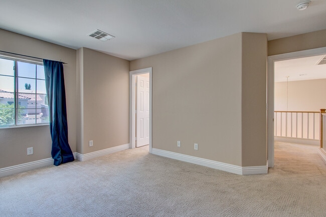 Building Photo - Spacious MacDonald Ranch Home with Two Primary Bedrooms & Loft