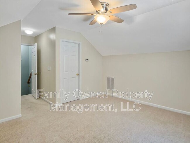 Building Photo - 219 Sweet Alyssum Dr