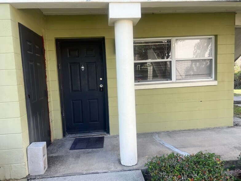 Building Photo - 1209 Unitah Ave