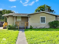 Building Photo - 4926 Anthony St