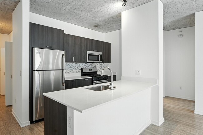 Building Photo - 1343 S Wabash Ave