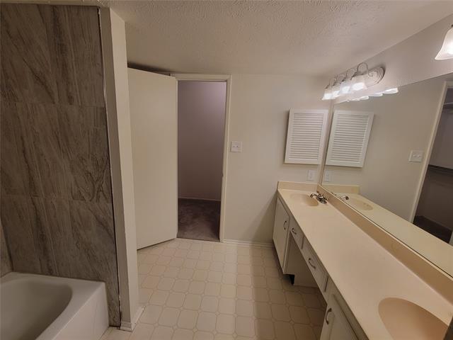 Building Photo - 1340 Finley Dr
