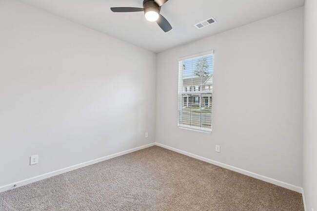 Building Photo - 1017 Keyes Pl