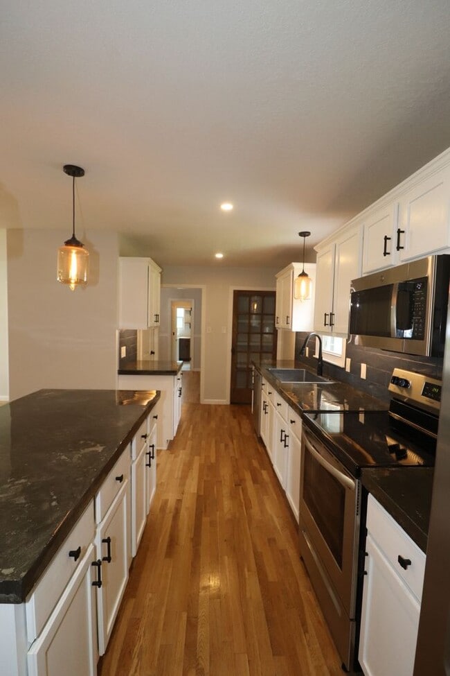 Building Photo - Gorgeous Home for Rent