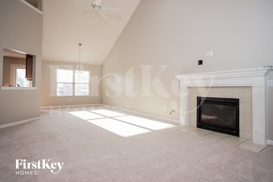 Building Photo - 7398 Haverhill Ln