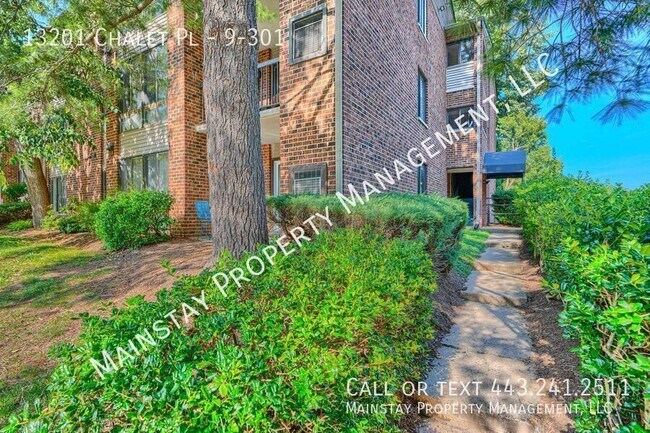 Building Photo - 13201 Chalet Pl
