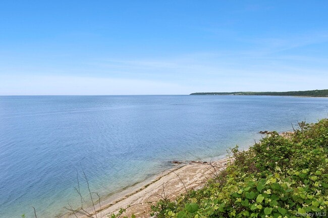 Building Photo - 31059 Middle Rd