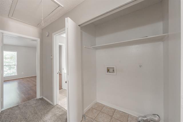 Building Photo - 186 Merlin Way