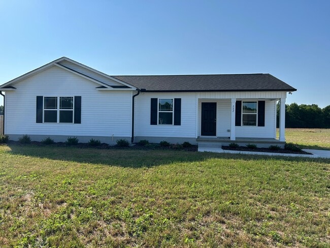 Building Photo - 262 Swinson Dr