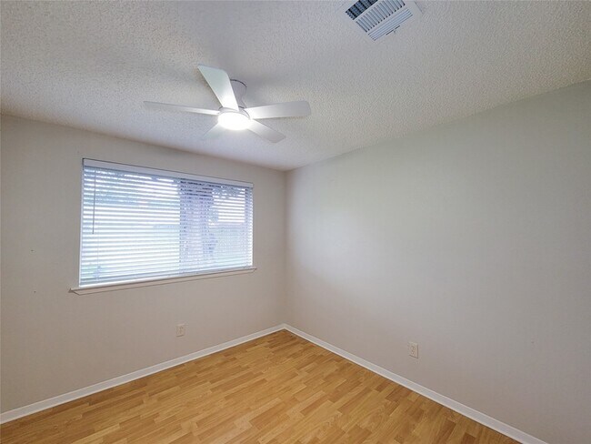 Building Photo - 14403 Cypress Branch Dr