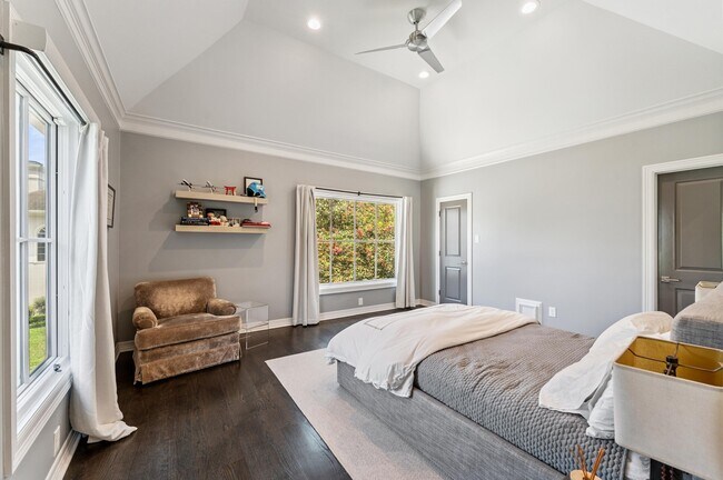 Building Photo - 7 Marilane St