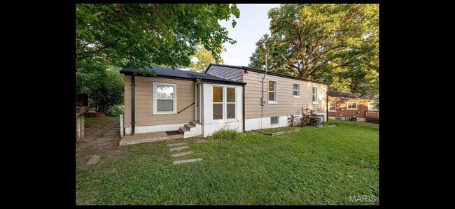 Building Photo - 3709 Eminence Blvd