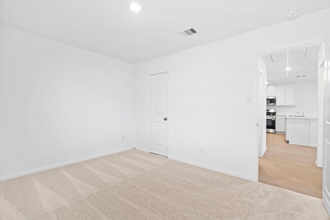 Building Photo - 16127 Domestic Dove Wy