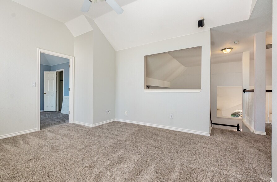 Building Photo - 1144 Taylor Ln