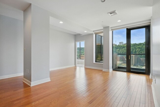 Building Photo - Welcome to Downtown Living with a view