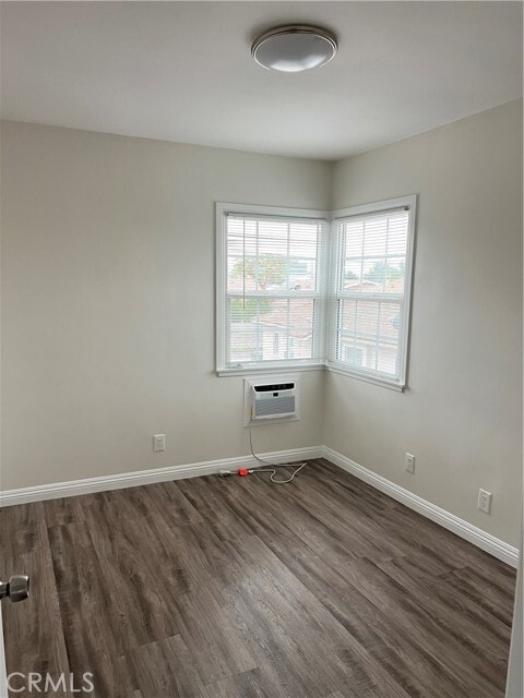 Building Photo - 670 S 2nd Ave