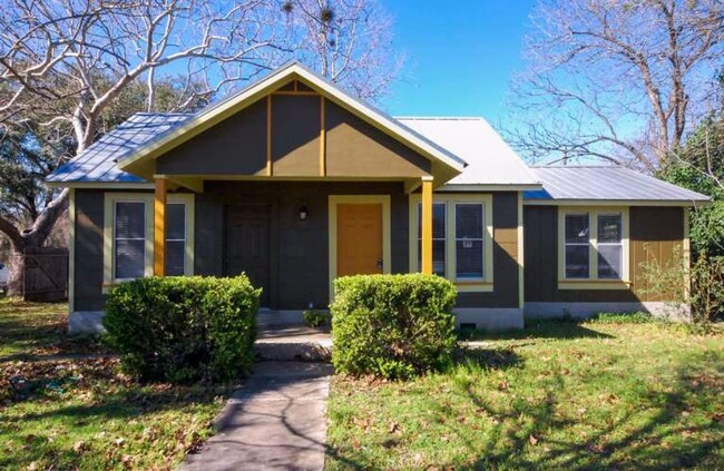 Primary Photo - 1950's San Marcos Bungalow