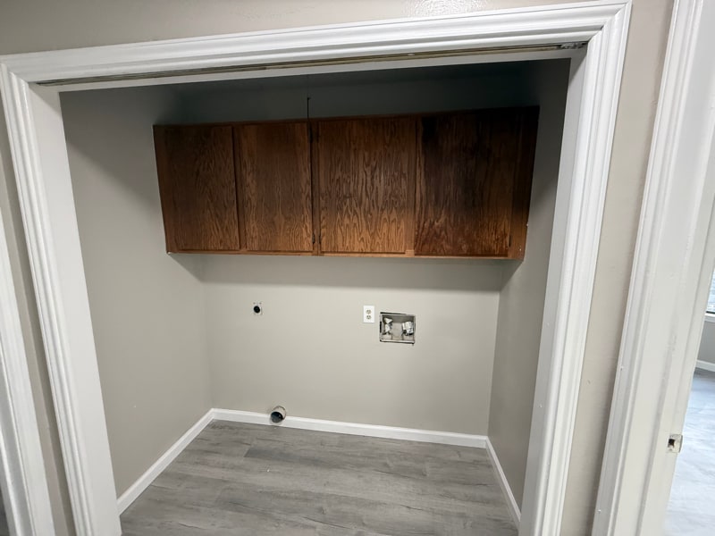 Building Photo - 4401 River Valley Dr