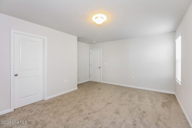 Building Photo - 1505 Corbett St